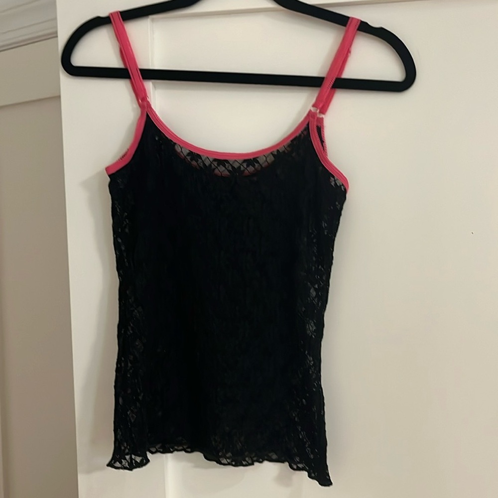 D&G lace tank top with adjustable straps.